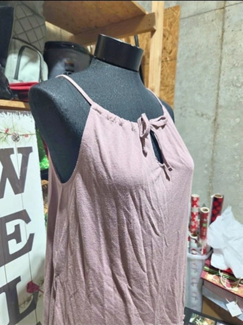 American Eagle Mauve Top